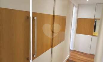 Imagem 5: EXCELENTE APTO 213M2 COM PÉ DIREITO DUPLO, SENDO 03 SUÍTES, VARANDA GOURMET, 04 VAGAS