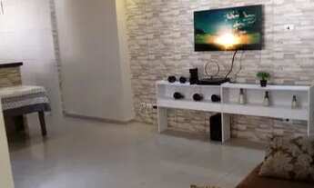 Imagem 7: Casa teria com piscina