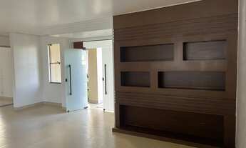 Imagem 7: Casa para venda com 330 metros quadrados com 3 quartos em Jardins Madri