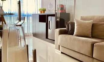 Imagem 1: 4 quartos, frente, 140m2