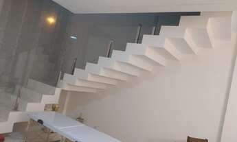 Imagem 7: Sobrado alto padrão