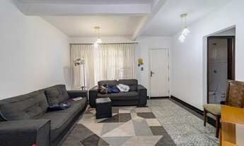 Imagem 7: SOBRADO com 3 dormitórios à venda com 378m² por R$ 1.075.000,00 no bairro Cristo Rei - CUR