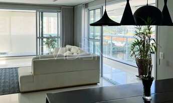 Imagem 4: Apartamento à Venda com 3 Quartos, 1 Suíte, 153m²