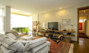 Imagem 7: Á 100 metros da Estação do Metrô Consolação, Apartamento de 170 m² de área útil, E 242 m²