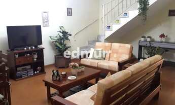 Imagem 2: SOBRADO no bairro Vila Scarpelli com 176m². 3 dormitórios e 2 vagas. Confira