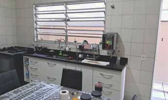 Imagem 4: Sobrado para venda possui 100 metros quadrados com 3 quartos em Vila Pedra Branca - São Pa