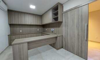 Imagem 2: Casa comercial para locação com 9 salas + recepção + 4 vagas