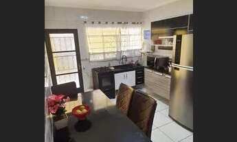 Imagem 7: Sobrado para Venda em Indaiatuba, Vila Rubens, 3 dormitórios, 1 suíte, 2 banheiros, 2 vaga