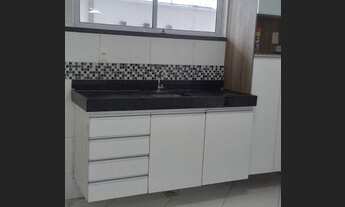 Imagem 5: Casa de condomínio para venda possui 133 metros quadrados com 4 quartos