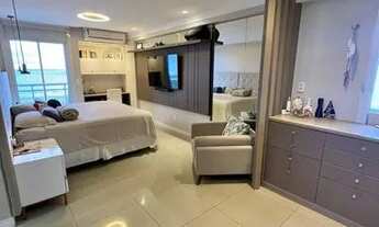 Imagem 5: Exclusivo Apartamento de Alto padrão na Península, VISTA MAR, Reformado e projetado, Solar