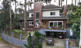 Imagem 2: Casa 4 dormitórios no Bairro Planalto, Gramado