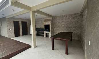 Imagem 4: Sobrado em matinhos com piscina