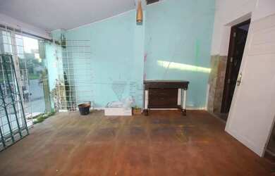 Imagem 3: Casa ampla para locação e venda na Rua Padre Anchieta - ideal para moradia ou comércio