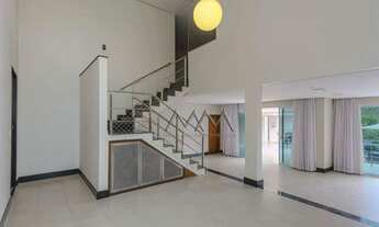 Imagem 4: Casa à Venda no Condomínio Vale dos Cristais