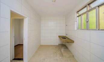 Imagem 7: Apartamento confortável, em rua plana e com vaga no Centro para venda