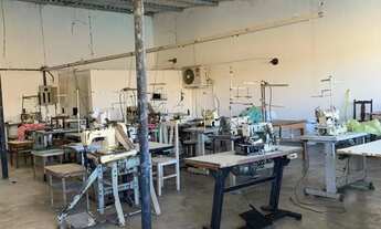 Imagem 5: Aluga-se galpão na Serrinha! Ideal para confecção, academia, etc (200m2