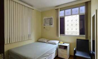 Imagem 2: Casa na Av. Constantino Nery com 5 quartos