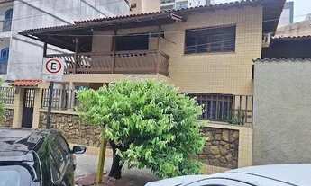 Imagem 3: Imóvel para venda possui 250 metros quadrados com 4 quartos em Praia da Costa - Vila Velha