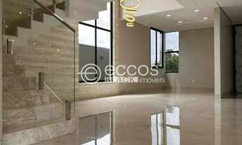 Imagem: Casa em condomínio para aluguel, 4 quartos