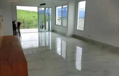 Imagem 2: Imóvel para aluguel tem 150 metros quadrados com 3 quartos em Parque Ipiranga - Resende