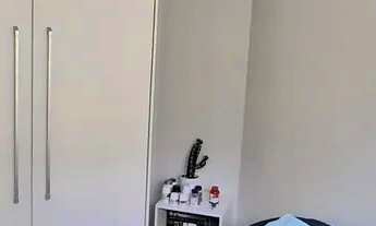 Imagem 5: Apartamento mobiliado com 3 dormitórios sendo 1 suíte e 1 vaga de garagem em Florianópolis