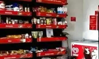 Imagem 2: Apartamento mobiliado no ed Mistral , com 2 quartos, sendo 1 suíte, 1 vg garagem