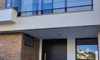 Imagem 4: Sobrado a venda possui 106 metros quadrados com 3 quartos em Serraria - São José - SC