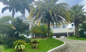 Imagem 3: Magnífica Casa à Venda no Condomínio Mansões de 1500m² com 4 Suítes Ampla Área de Lazer co