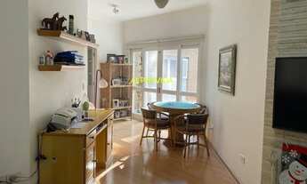 Imagem 5: Casa semi térrea em condmínio fechado, com 4 suite, repleta de armários, piscina, churrasq