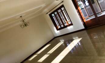 Imagem 6: Casa para venda com 350 metros quadrados com 3 suites