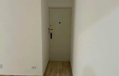 Imagem 4: Apartamento para Venda em São Vicente, Centro, 2 dormitórios, 1 banheiro, 1 vaga