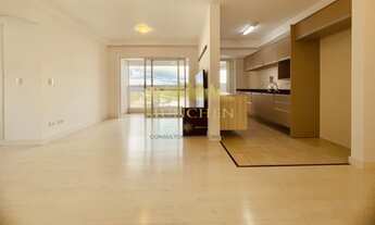 Imagem: Ap. Younique Água Verde, andar alto, vista