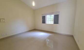 Imagem 6: Casa com 3 suítes em 2 lotes