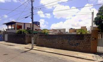 Imagem: Terreno em Ponta Negra com localização