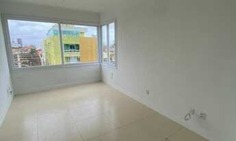 Imagem 2: Apto novo de frente junto ao mar