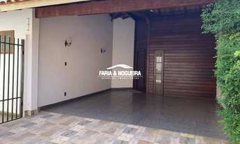 Imagem: Casa para aluguel, 3 quartos, 1 suíte