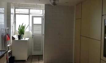 Imagem 2: Seu Lar no Meier: Apartamento Mobiliado, Vista Livre e Ambiente Familiar!