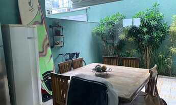 Imagem 5: Casa de condomínio sobrado para venda tem 202 metros quadrados com 5 quartos