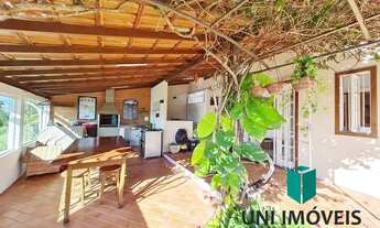 Imagem 3: Linda casa com piscina, jardim e 902m² de terreno a venda na Enseada Verde - Guarapari