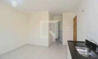 Imagem 4: Casa de Condomínio para Aluguel - Água Fria, 1 Quarto, 33 m2