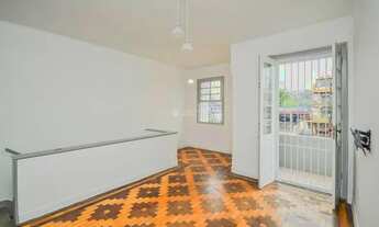 Imagem: PORTO ALEGRE - Casa Padrão - Medianeira