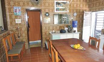 Imagem 2: Casa para aluguel possui 100 metros quadrados com 2 quartos em Cristal - Porto Alegre - RS