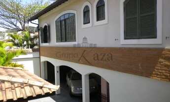 Imagem: Casa Sobrado em São José dos Campos