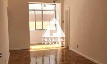 Imagem: Apartamento à venda, 3 quartos, Catete