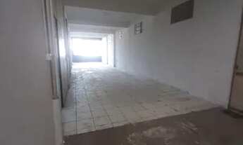 Imagem 6: Aluga-se GALPÃO na cidade nova. 4.000 mil reais