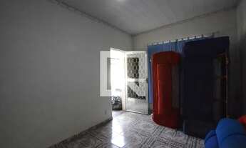 Imagem 3: Casa para Aluguel - Irajá, 1 Quarto, 300 m2