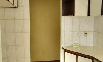 Imagem 4: Apartamento Centro com 2 quartos ,sala,cozinha com armários e garagem 1 carro