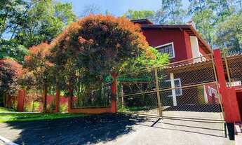 Imagem 4: Conforto, junto a natureza! Casa com 3 suítes