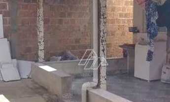 Imagem 2: Casa de esquina, com dois dormitórios, 1 banheiro, sala, cozinha,etc