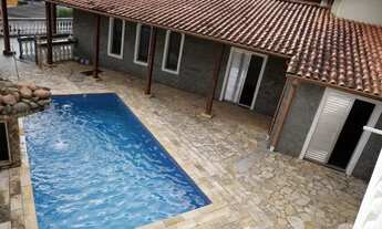 Imagem: Sobrado com piscina!